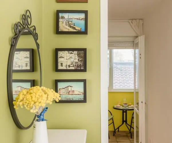 Angelina Free Public Parking Zadar