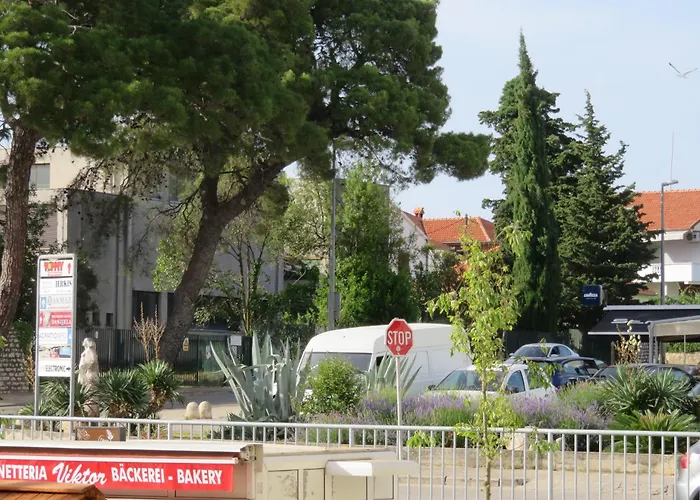 Angelina Free Public Parking * Zadar